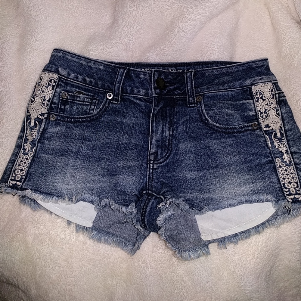 american eagle shorts